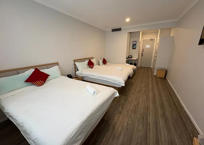 Quality With 1, 2, 3 Or 4 Double Beds Hotel 4*